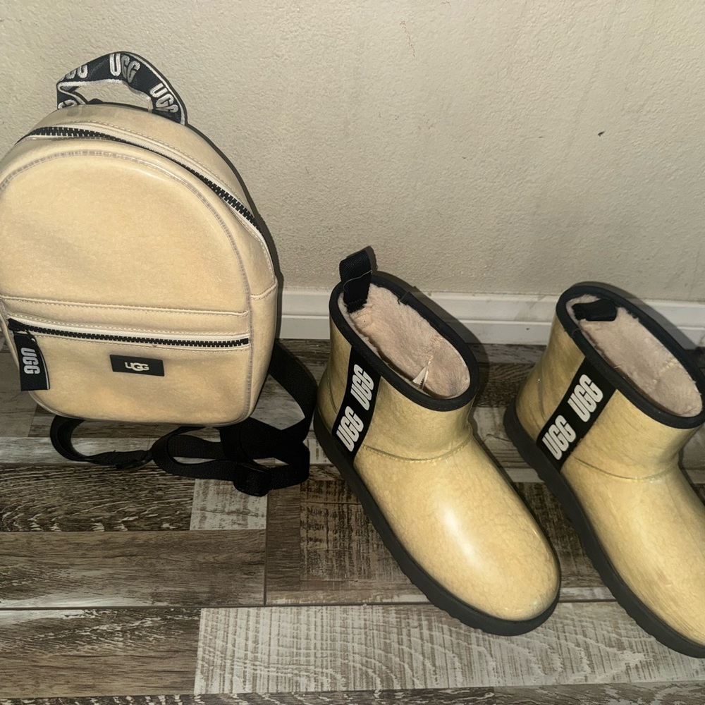 UGG Cream Backpack and Boot Set